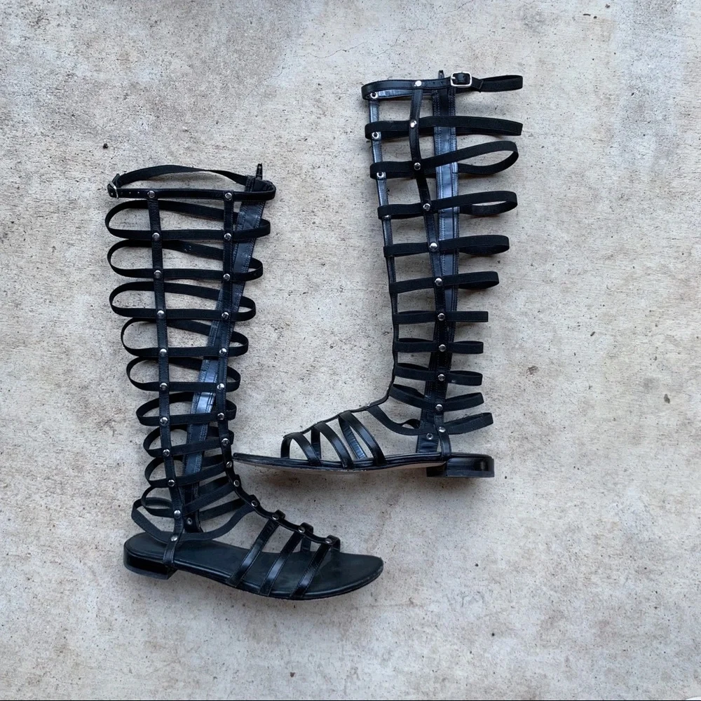 Stuart Weitzman Gladiator Sandals Black Leather With Box - 8.5 - Picture 3 of 16